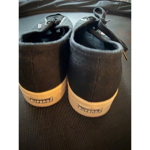 Superga Womens' Black Canvas Sneakers, EUC - photo 3