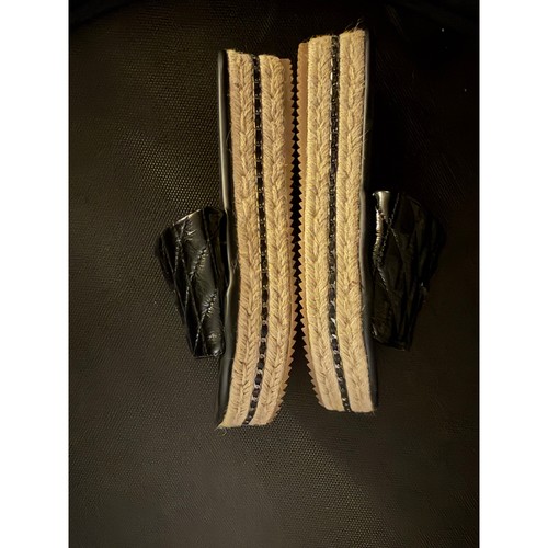 Karl Lagerfeld Espadrille Slip On Sandals Women's Size 10, EUC - photo 3