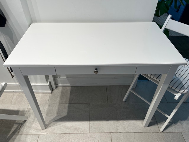 Dining table IKEA Idanas (folds!)