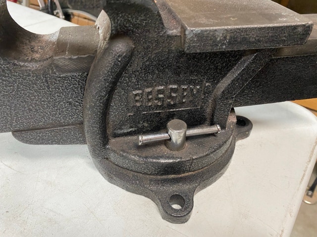 Bessey 6” HD bench vise swivel base for sale - photo 3