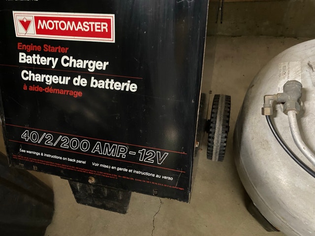 40/2/200amp battery charger engine start - photo 5