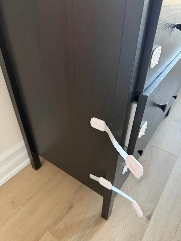 IKEA Hemnes Dresser - photo 4
