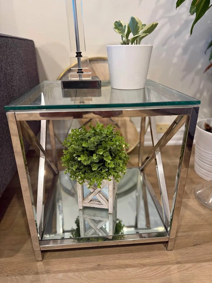 Living room table and side tables