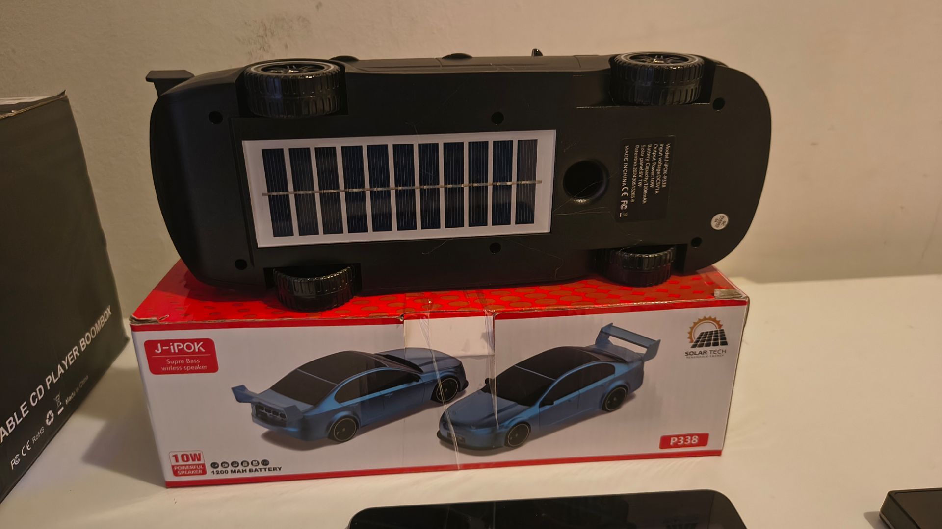 Solar Bluetooth Speaker Radio SportsCar - photo 2