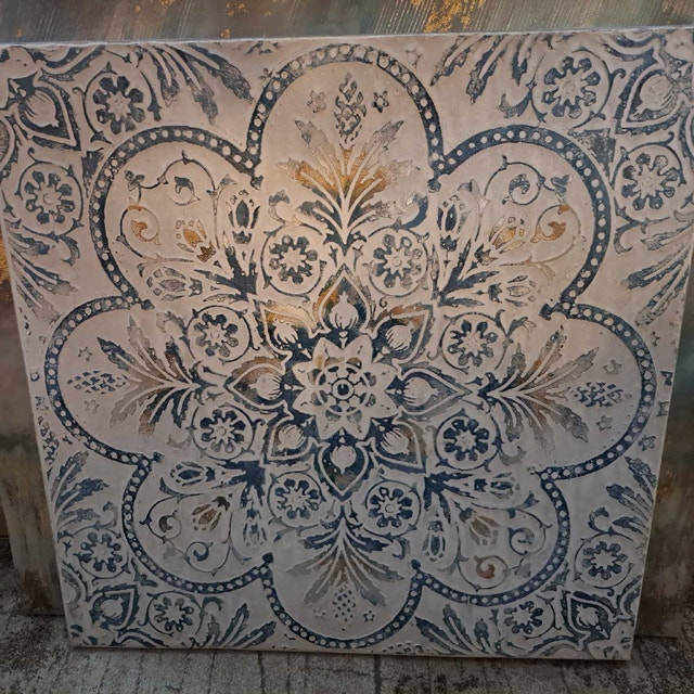Accent 40" Square Picture