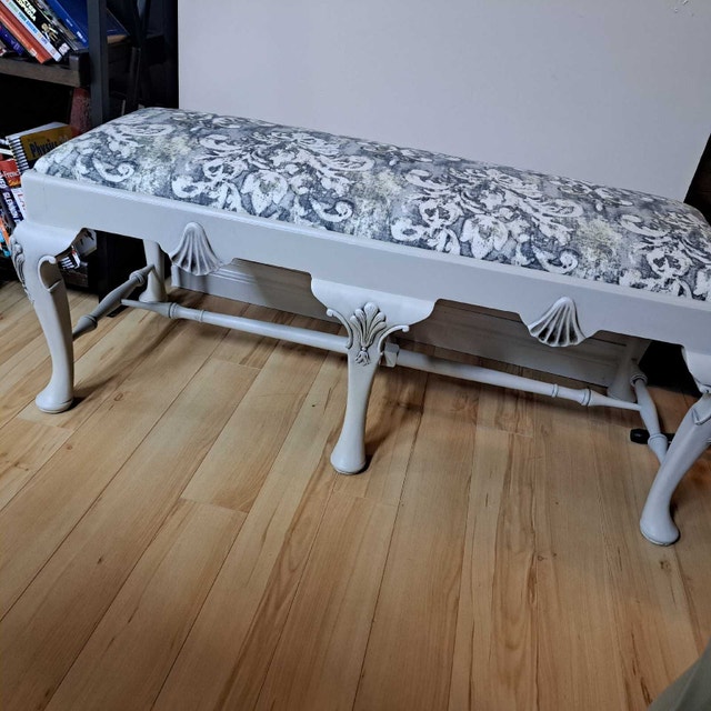 Antique Bench Beautifully Redone - photo 2