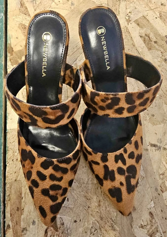 NEWBELLA Leopard Print Pointed-Toe Mule Heels | Women's Size 7.5