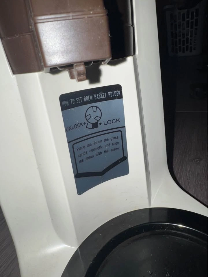 Vintage Sanyo Cafe Can SAC-B25 Coffee Maker - photo 3
