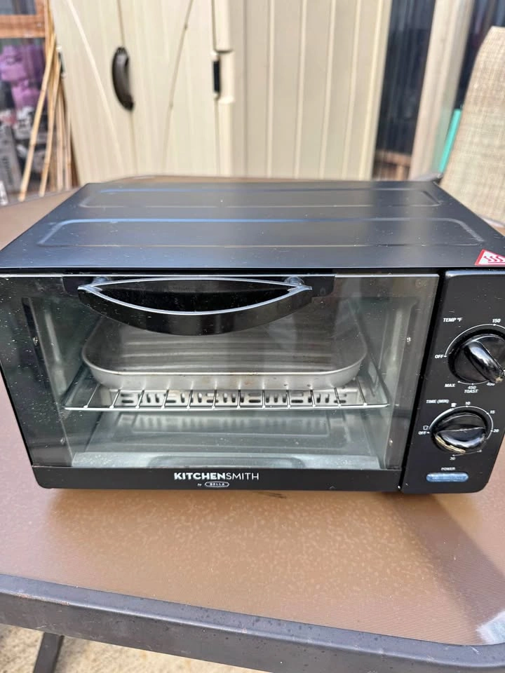 KITCHENSMITH OVENTE Toaster Oven