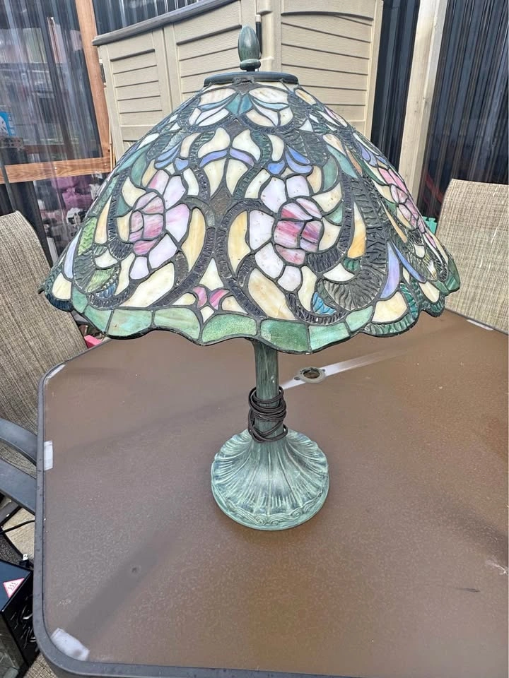 Antique Tiffany style stained glass table lamp