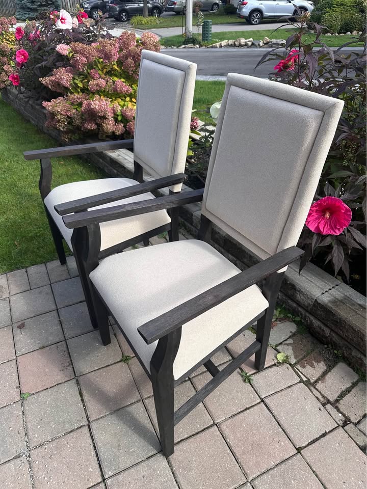 Brand New Dinning arm chairs (set of 2) - photo 2