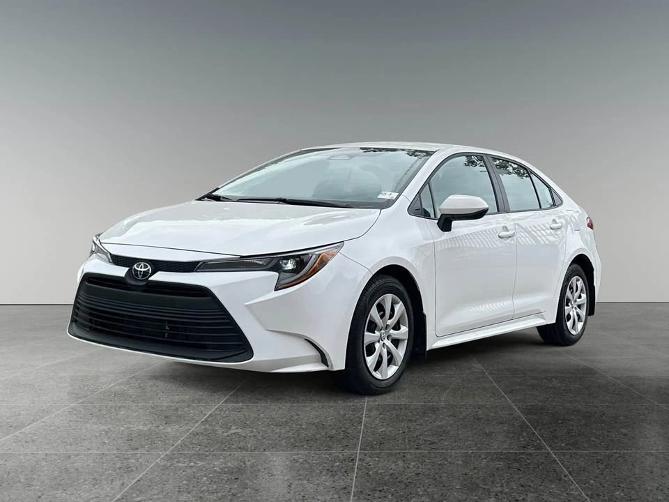 2024 Toyota Corolla - photo 3