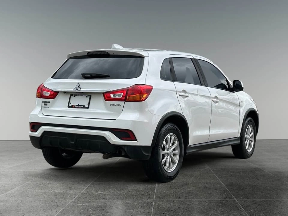 2018 Mitsubishi Outlander - photo 4