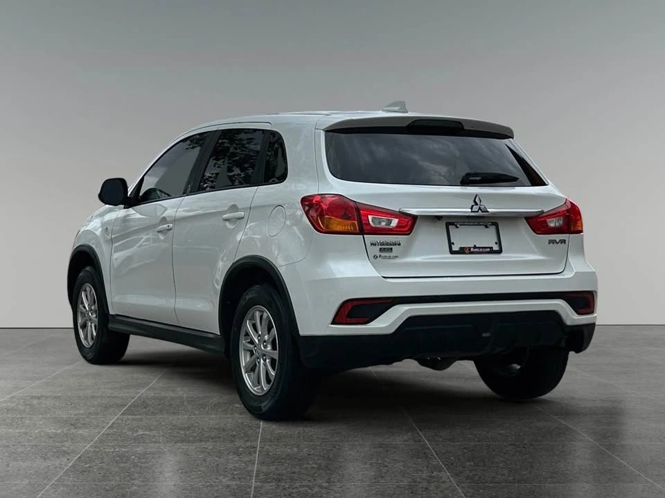 2018 Mitsubishi Outlander - photo 5
