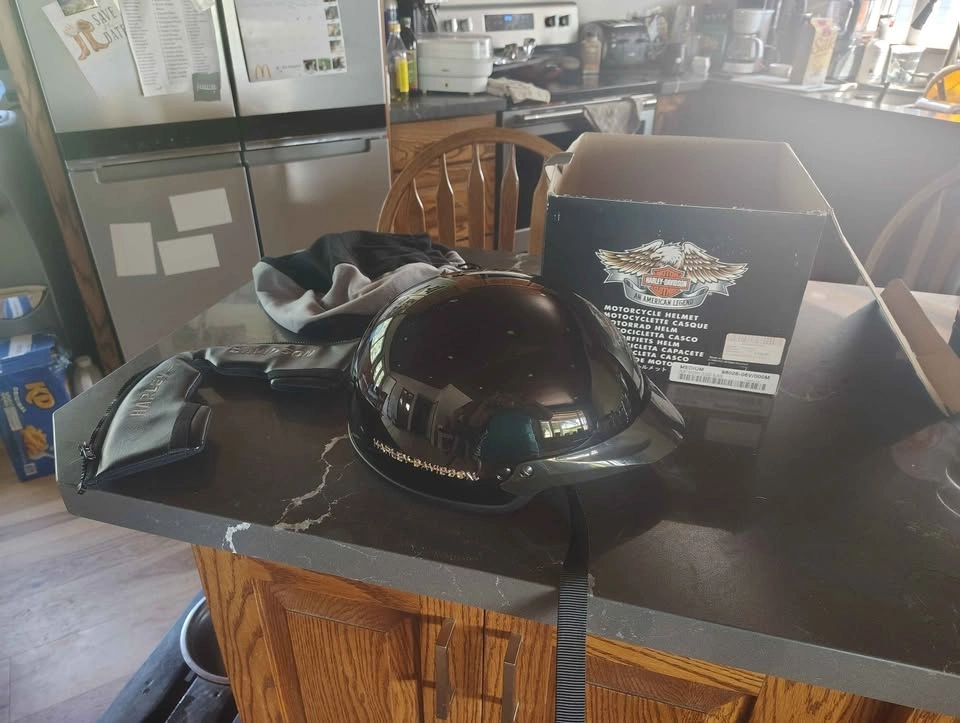 Harley-Davidson Motorcycle Helmet Medium - photo 2