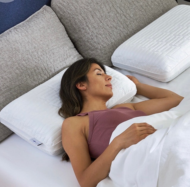 Brand New La-Z-Boy CoolRest Serene Foam Pillow - photo 2