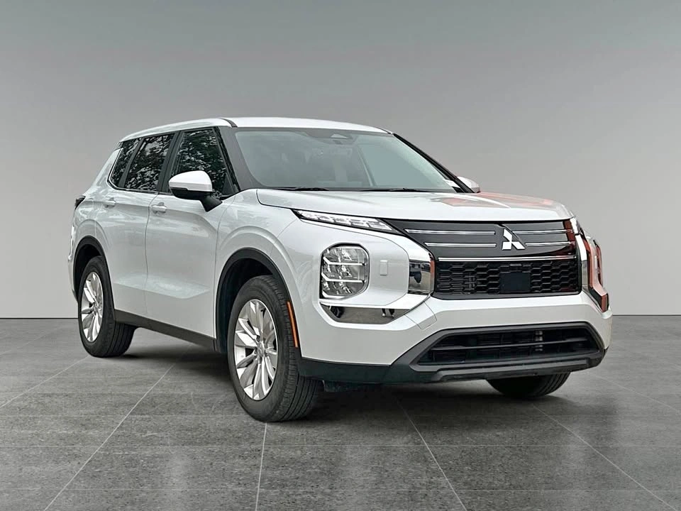 2025 Mitsubishi Outlander