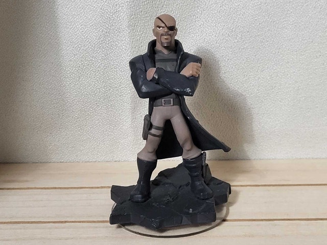 Disney Infinity Marvel Nick Fury Figure - photo 2