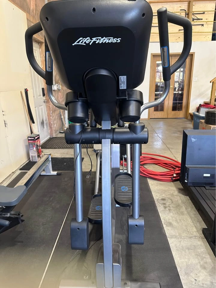 Eliptical machine - photo 4