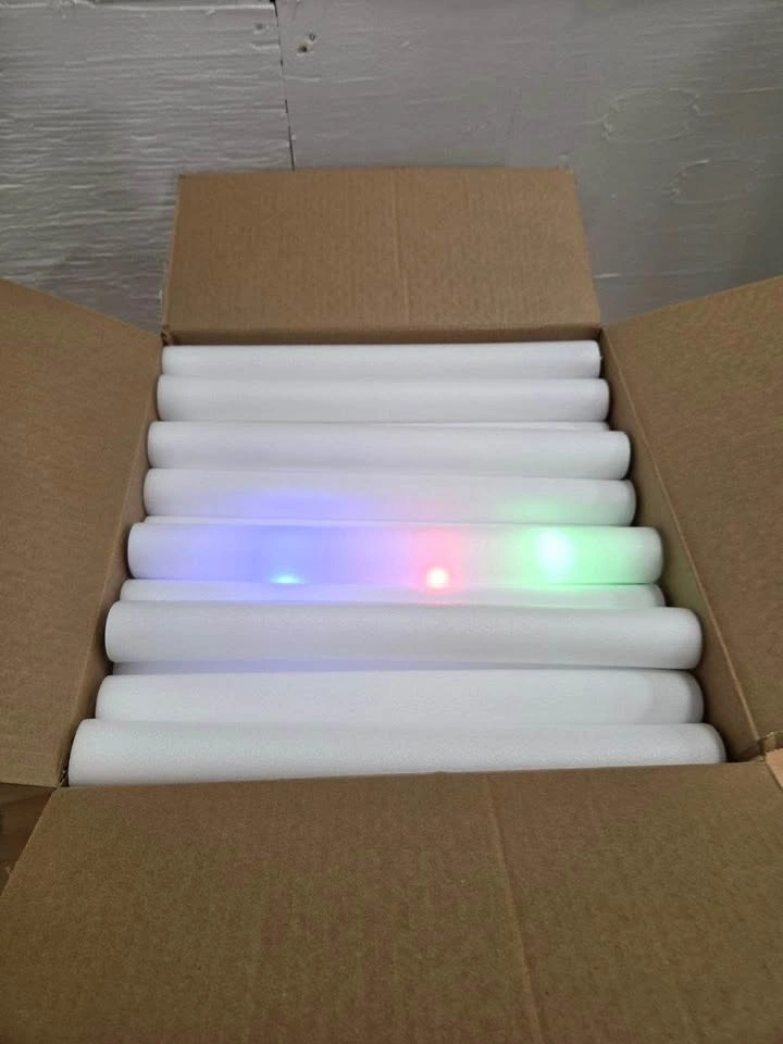 200 PCS LED Foam Glow Sticks – 3 Flashing Modes - photo 3