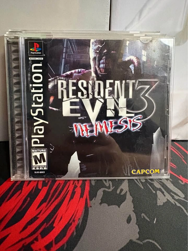 PlayStation 1 Horror Collection Resident Evil 1, 2, 3 - photo 4