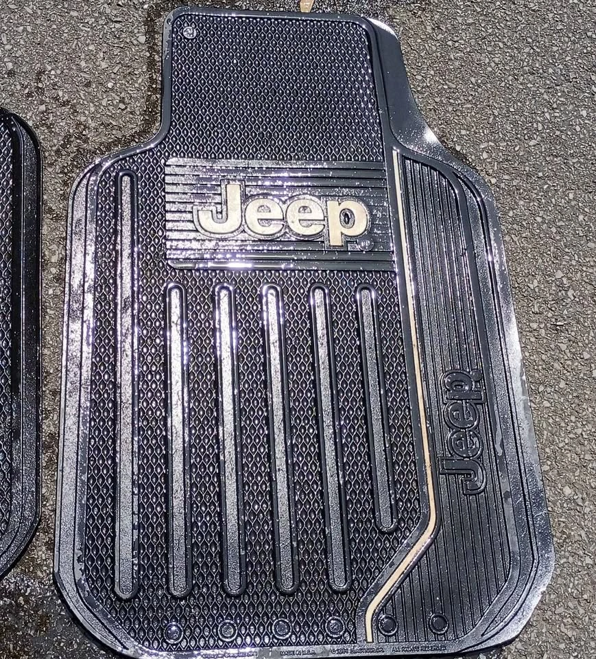 Jeep Car Mats Pair Rubber Used - photo 3