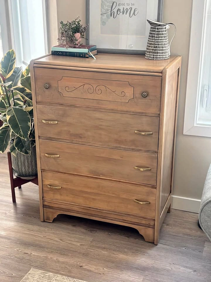 Refinished Solid Wood Vintage Dresser – Natural Finish