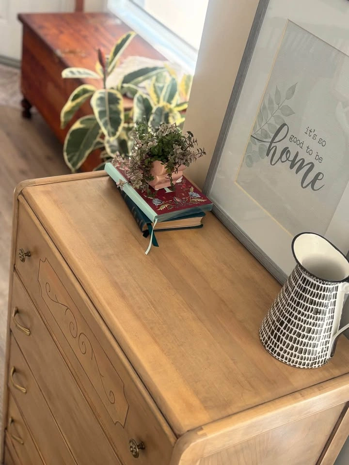 Refinished Solid Wood Vintage Dresser – Natural Finish - photo 4