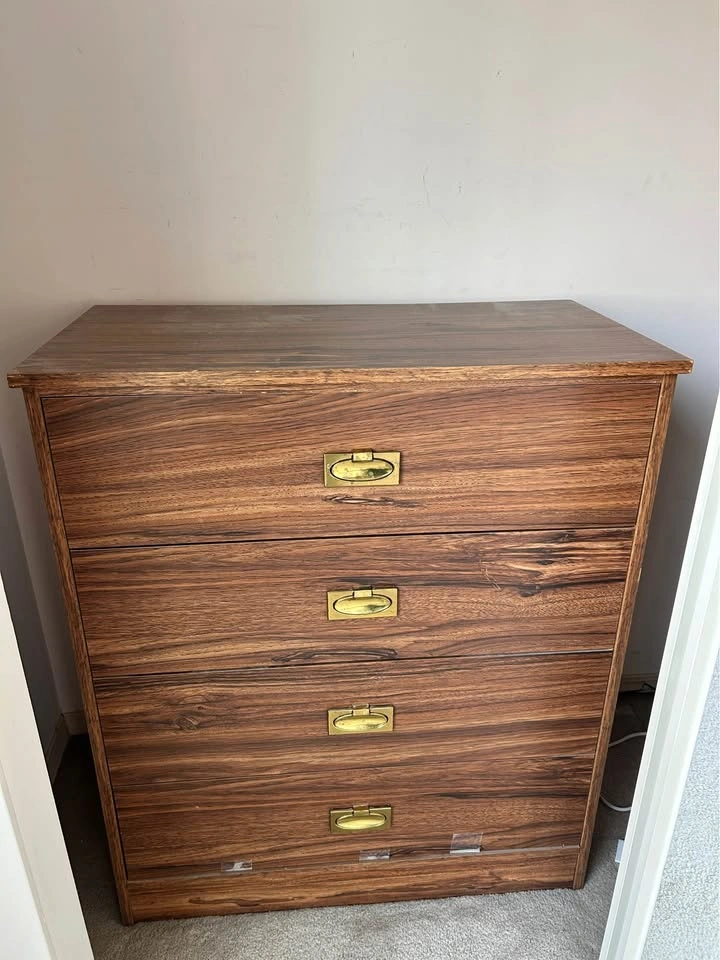 Free dresser - photo 3