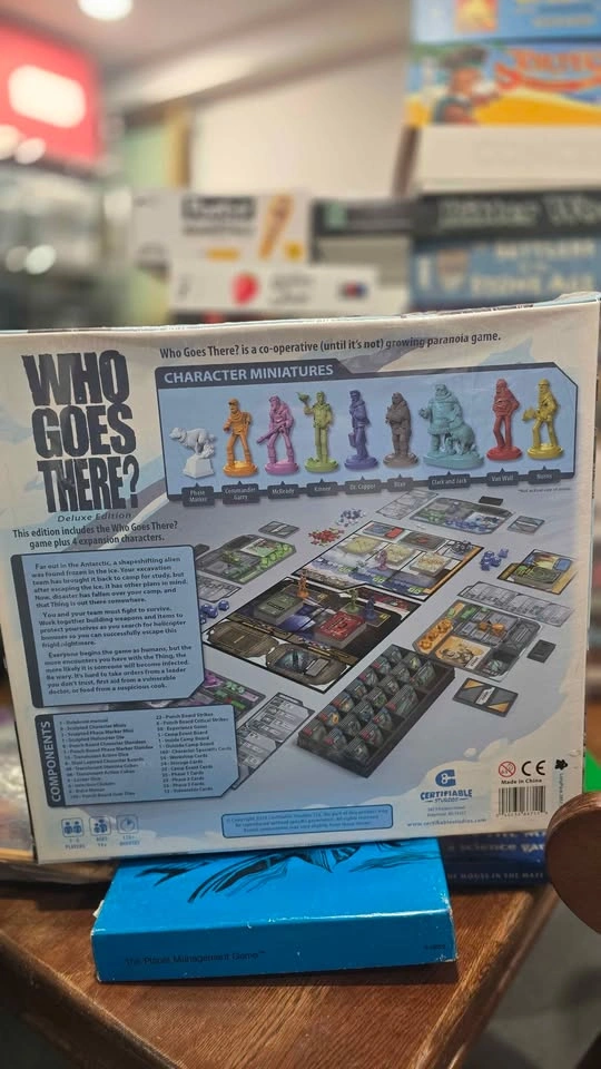 Who goes there? Deluxe Board game - photo 2