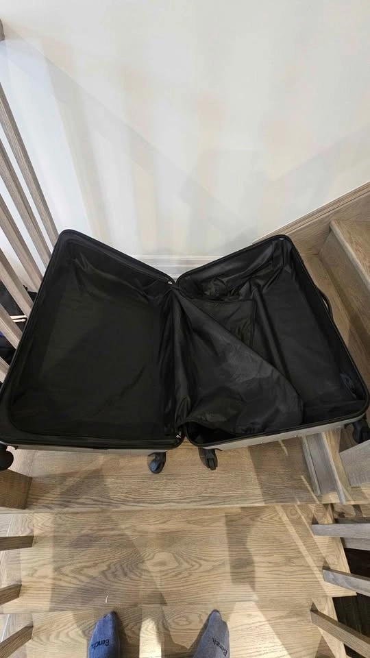 XL (34 inch) hardshell suitcase - photo 5