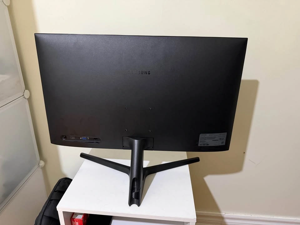 Samsung 27" 1080p IPS Desktop Monitor (75Hz / FreeSync) - photo 3