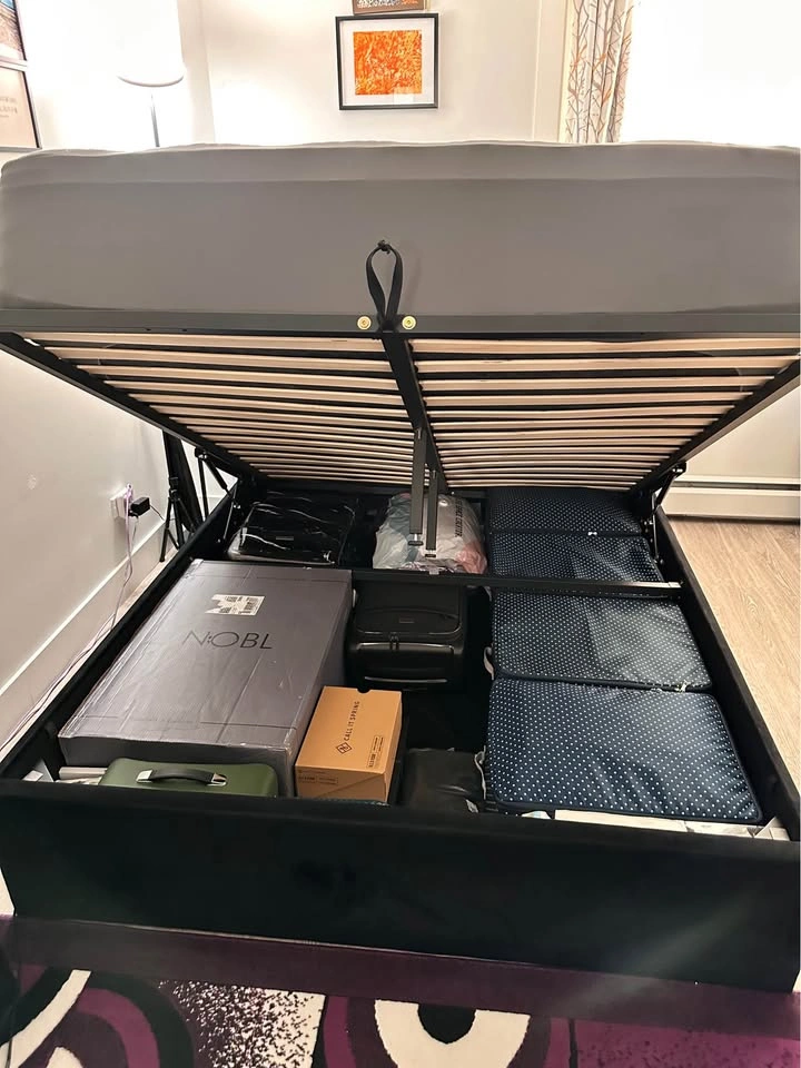 Queen Size Black Velvet Hydraulic Lift-Up Storage Bed - photo 2