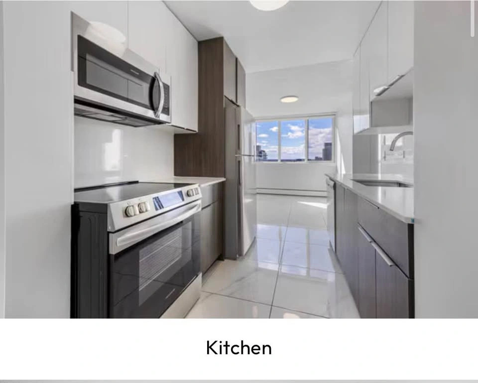 2 Bedroom, 1.5 Bathroom Apartment Lease Takeover - photo 2