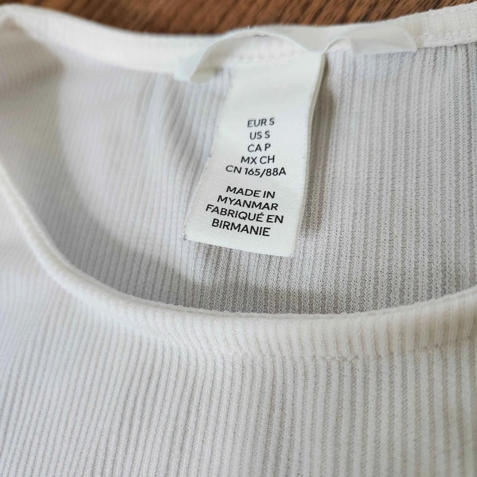 H&M 2 Ribbed Long Sleeve Tops Size Small - photo 2