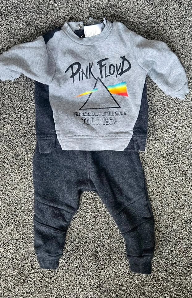 Baby Outfit 3-6 month Pink Floyd