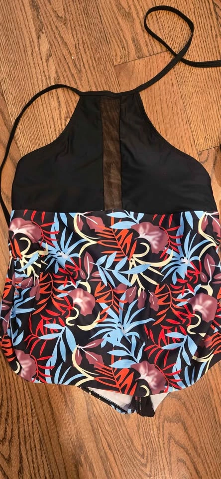 Maternity Swimsuits - photo 2