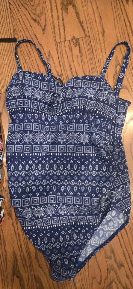 Maternity Swimsuits - photo 3