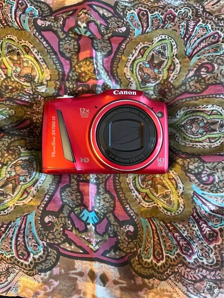 Canon PowerShot SX150 IS Digital Camera