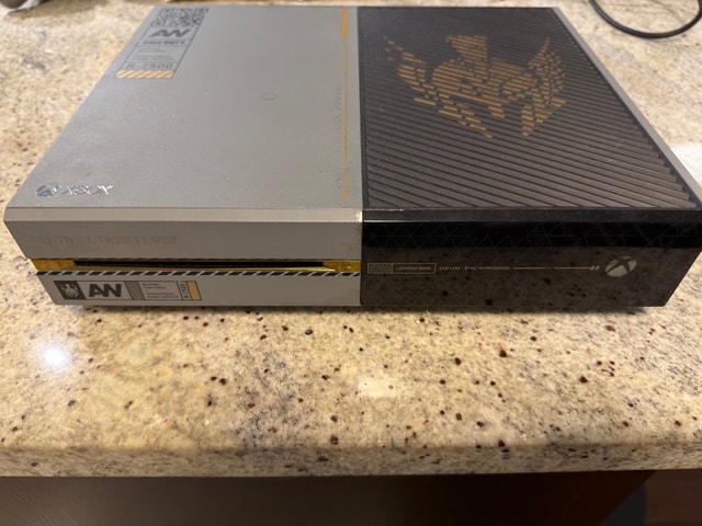 Xbox One Advanced Warfare edition - photo 2