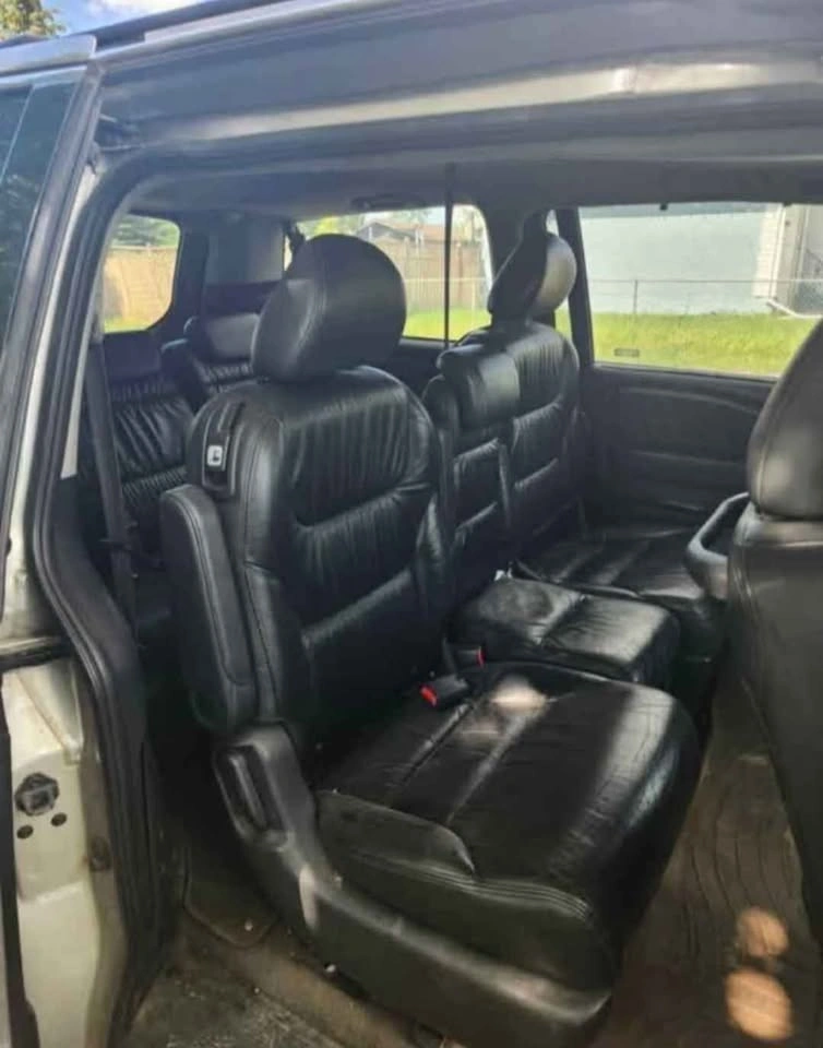Set of parts for 2009 Honda Odyssey Touring - photo 3