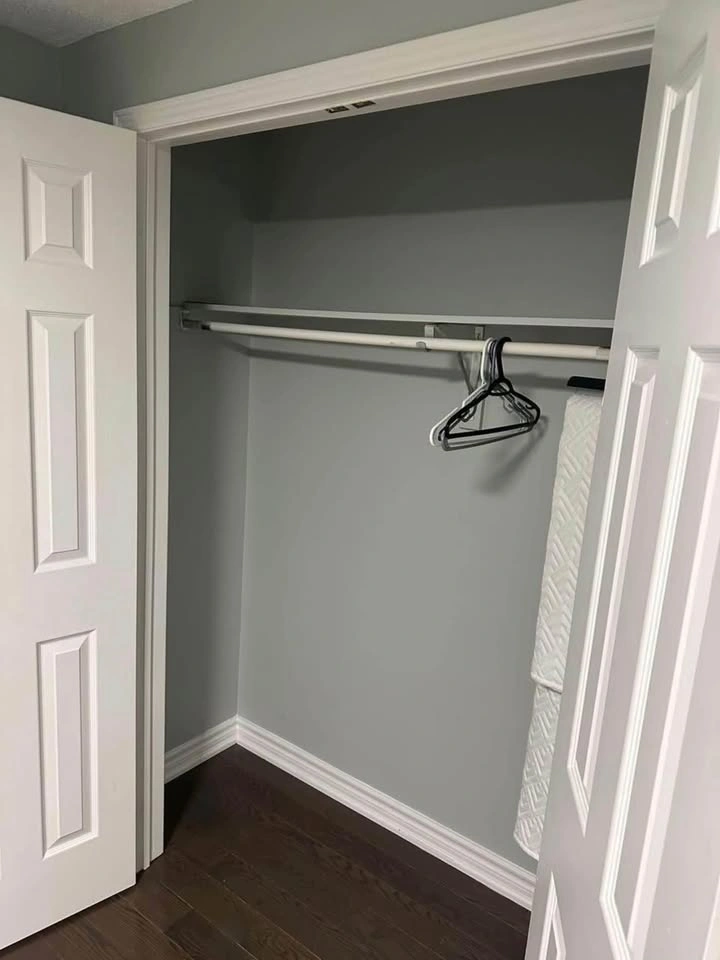 Private room for rent - photo 3