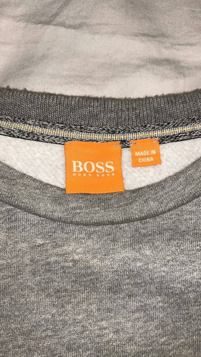 Hugo Boss Sweater - photo 3