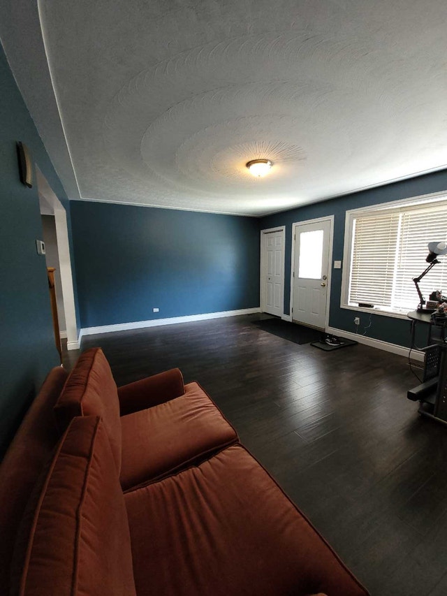 3 Bed | 1 Bath | 3+ Parking | Large yard
