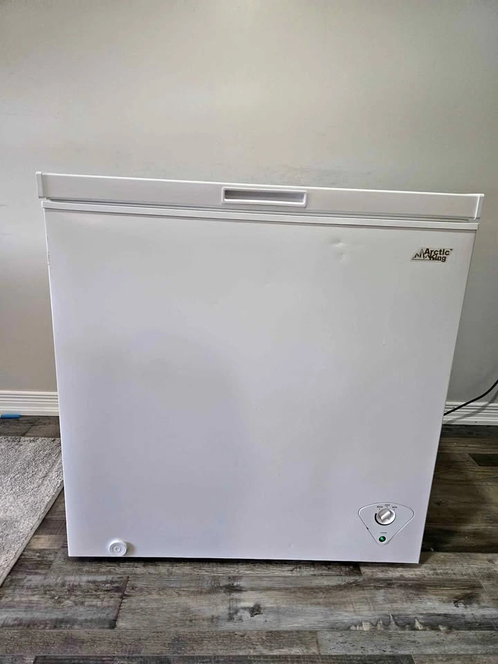 Arctic King 7.0 Cu. Ft. Chest Freezer