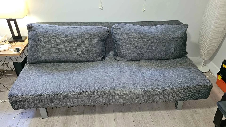 Sofa Bed / Pull-Out Guest Bed FREE