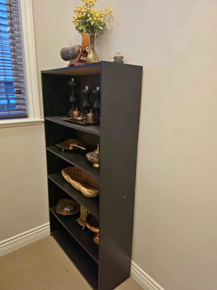 Book shelf