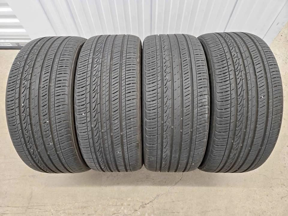Kumho Majesty Solus Tires 225/40R18