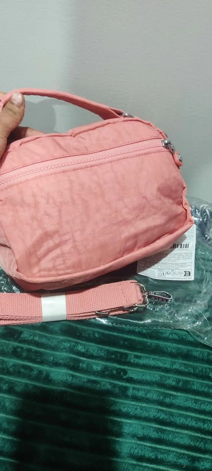 Brand new premium durable nylon multi compartment small bag - photo 4