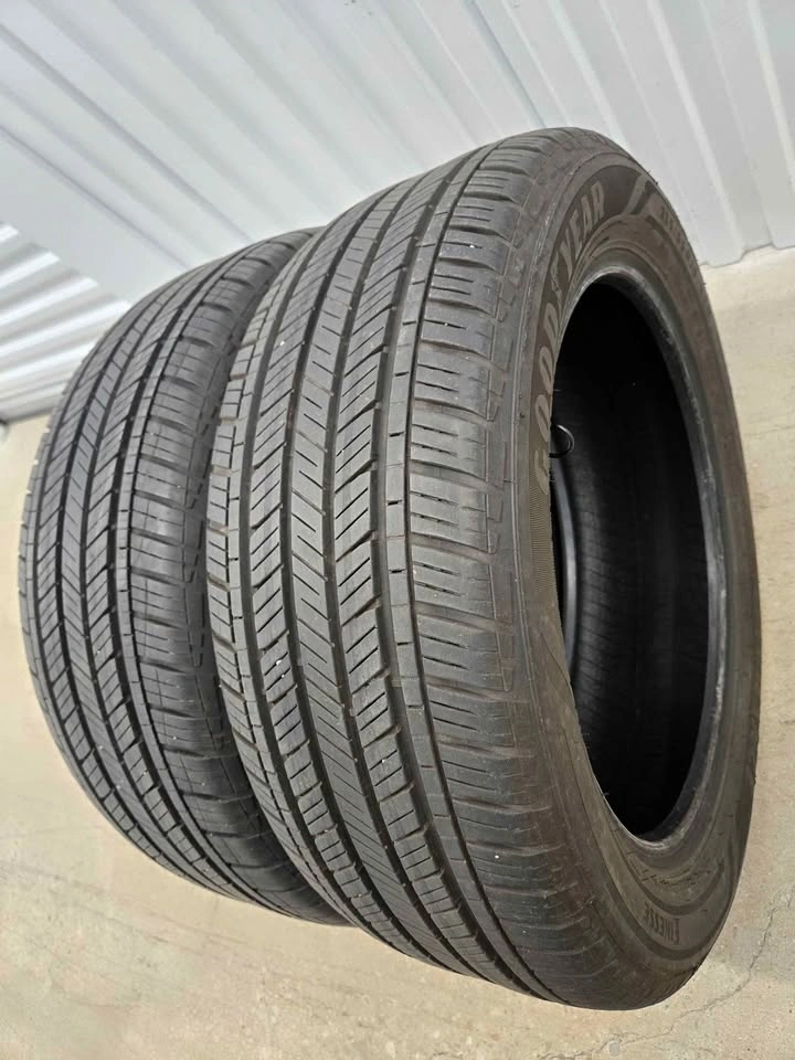 Goodyear Assurance Tires 215/55R18 - photo 3